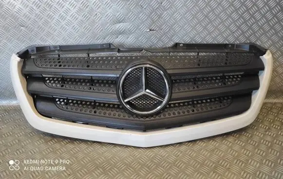 Mercedes-Benz Sprinter W906 Front bumper upper radiator grill A9068800785