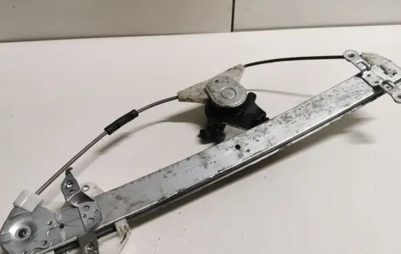 Subaru Outback (BS) Front door window regulator with motor 61188AL01A