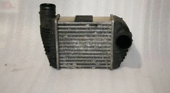 Audi A6 S6 C6 4F Intercooler radiator 4F0145806R