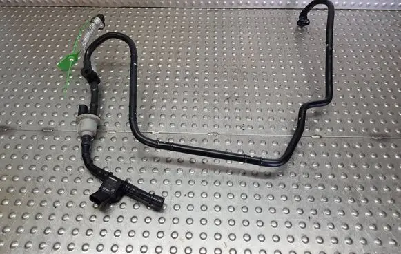 Volkswagen Polo VI Fuel line/pipe/hose S26370554 05C906517B 05E906052