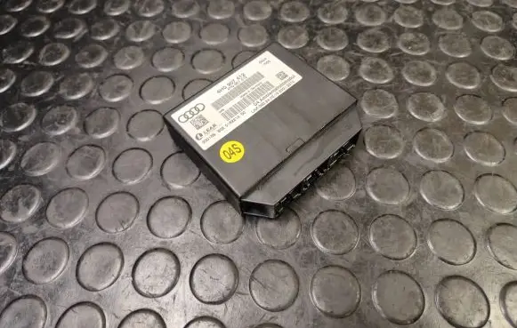 Audi A8 S8 D4 4H Light module LCM 4H0907412