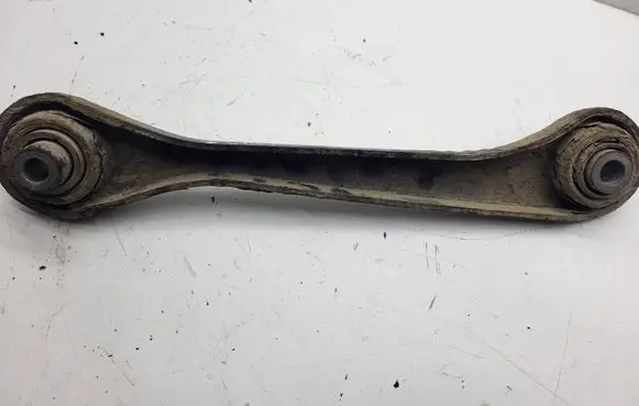 Volkswagen PASSAT B7 Rear control arm 1K0501530