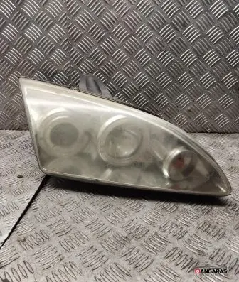Ford Focus Headlight/headlamp