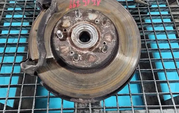 Honda FR-V Front wheel hub spindle knuckle IMPRK1515799