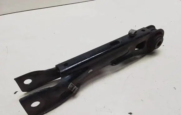 BMW X1 E84 Rear upper control arm/wishbone 6782168 20343410 05A12A103