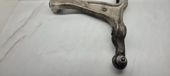 Mercedes-Benz GLE W167 Front control arm 16701L