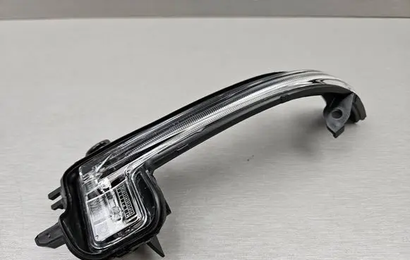 BMW X2 F39 Mirror indicator light 7461785 63137461785