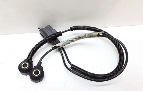 Volvo XC70 Detonation knock sensor 0261231142 9432570