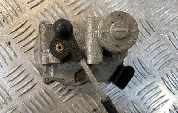 Audi A6 S6 C6 4F Intake manifold valve actuator/motor 059129086M 28122008 A2C53308513