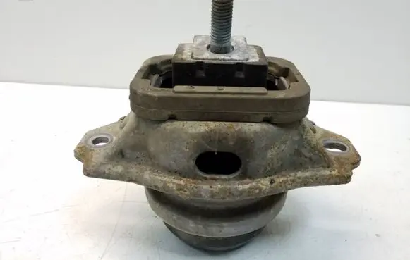 Land Rover Range Rover Sport L320 Engine mount bracket KKB500441G