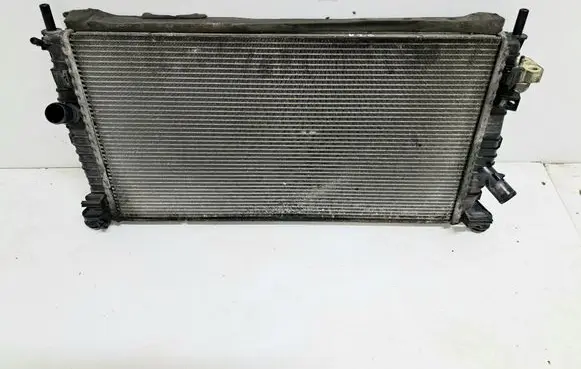 Volvo V50 Coolant radiator 