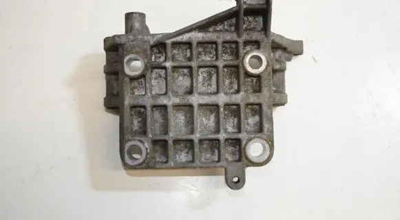 Audi A4 S4 B8 8K Generator/alternator bracket 059903143S