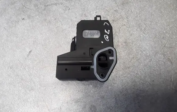 Fuel tank cap lock motor