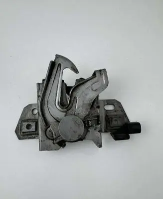 Volvo V50 Engine bonnet/hood lock/catch 30716529 30716530