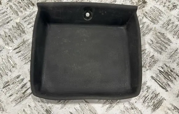 Mitsubishi Eclipse Cross Other center console (tunnel) element 8011B784