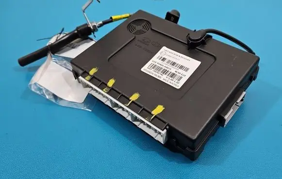 Hyundai i30 Central body control module 95400A6025 IMPRK1545470