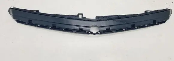 Mercedes-Benz B W246 W242 Radiator trim A2468850365