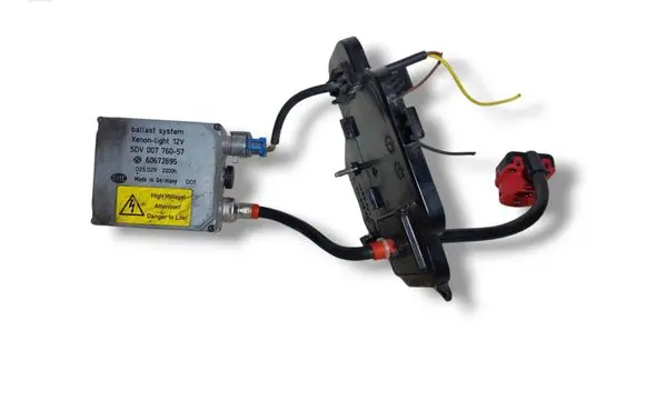 Lancia Thesis Xenon control unit/module 5DV00776057 60672695 D2SD7R