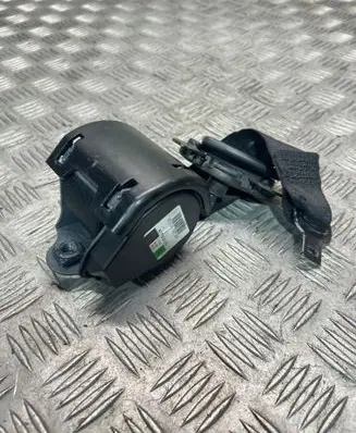 BMW 2 F46 Rear seatbelt 627780900B