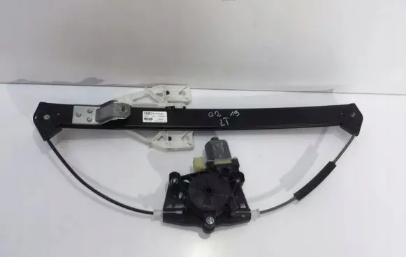 Audi Q2 - Rear door window regulator with motor 81A839461 5Q0959801