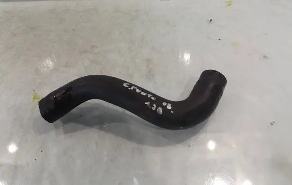 Engine coolant pipe/hose