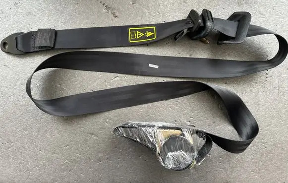 Nissan Terrano Third row seat belt 898440X701