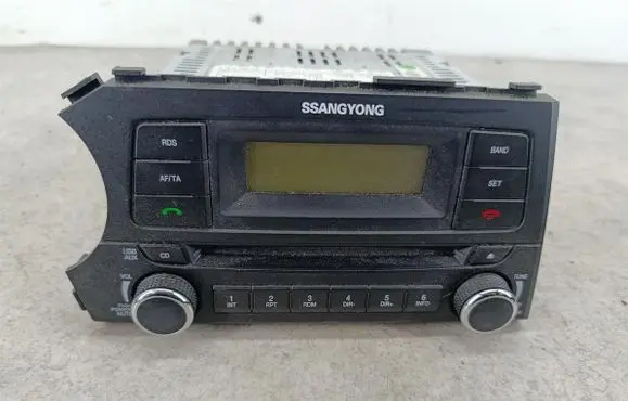 SsangYong Kyron Radio/CD/DVD/GPS head unit 8913032100