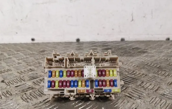 Nissan X-Trail T32 Fuse module 252307990A