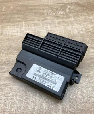 Audi A6 S6 C6 4F Power management control unit 4F0907280A 4F0910280 F005S00102