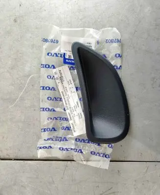 Volvo V70 Front bumper corner part panel trim 9484407