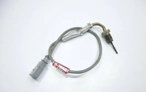 Volkswagen PASSAT B8 Exhaust gas temperature sensor 05L906088CB