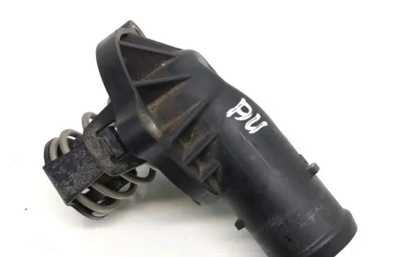 Thermostat/thermostat housing