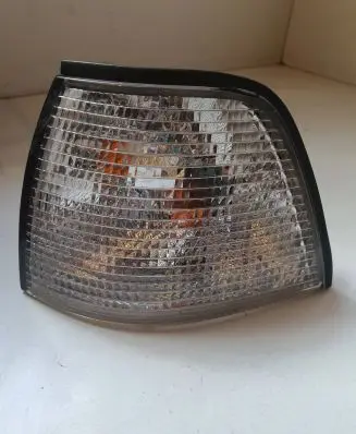 BMW 5 E34 Front indicator light 1384032