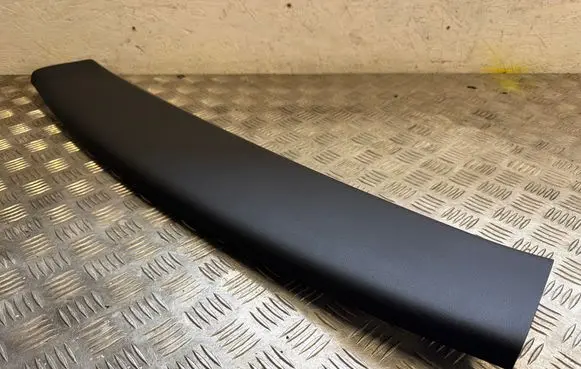 Hyundai Ioniq 5 Tailgate/boot lid cover trim 81721Gi000