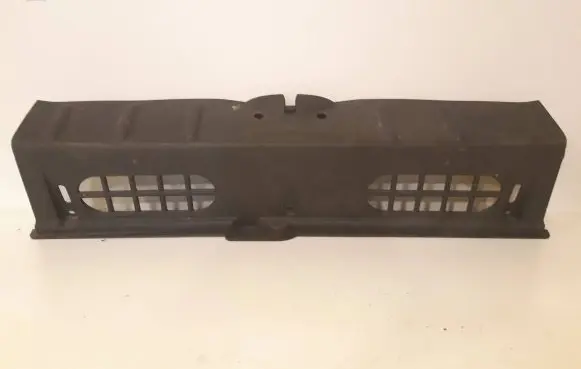 Trunk/boot sill cover protection