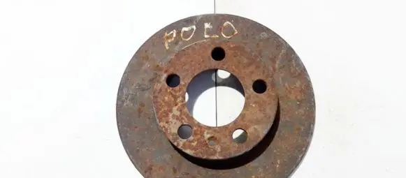 Volkswagen Polo Rear brake disc neventiliuojamas