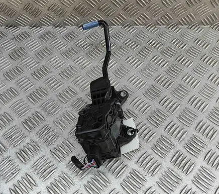 Toyota RAV 4 (XA50) Accelerator throttle pedal 2701000080 7811042070