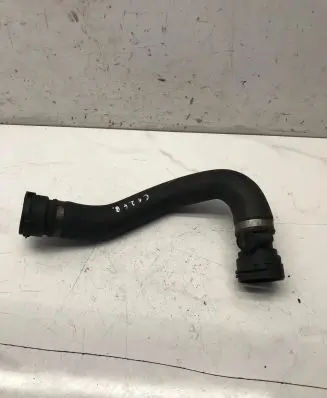 Audi A6 S6 C6 4F Engine coolant pipe/hose 4F0121055