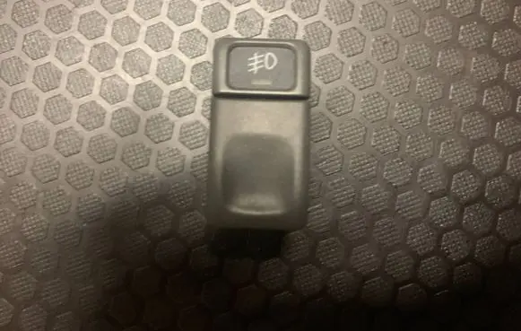 Fog light switch
