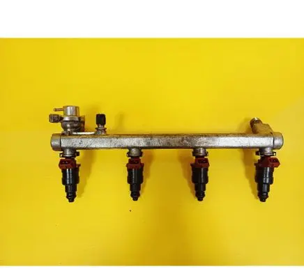 Opel Vectra B Fuel main line pipe 90501588 90411551