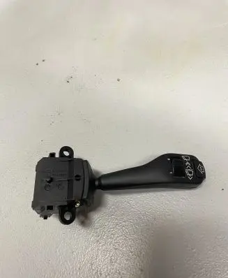 BMW 5 E39 Wiper switch 8375407