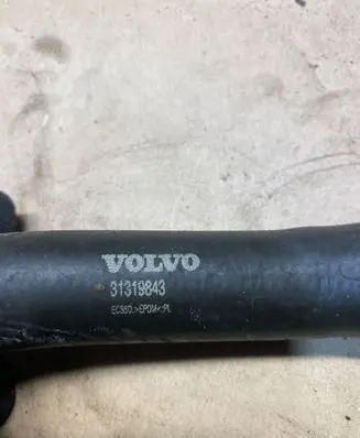 Volvo V40 Engine coolant pipe/hose 31319134 31319843