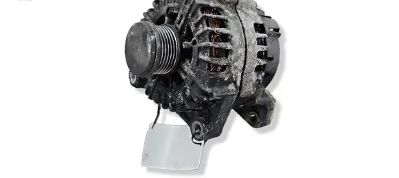 BMW 3 E92 E93 Generator/alternator 8507624