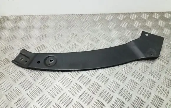 Volkswagen Tiguan Radiator support slam panel bracket 5N0806930A