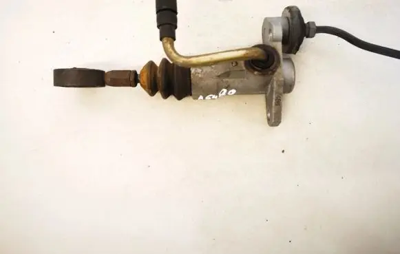 Audi A4 S4 B5 8D Clutch master cylinder 8d1721401