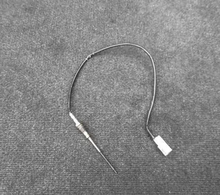 Nissan Qashqai Oil temperature sensor 226401632R 10R120881