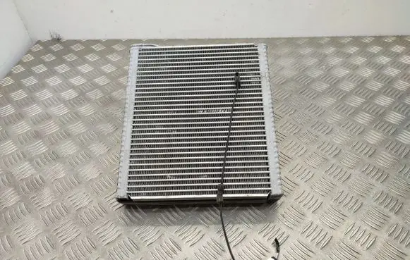 Air conditioning (A/C) radiator (interior)