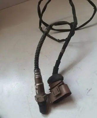 Audi A6 S6 C5 4B Lambda probe sensor 4A0905102