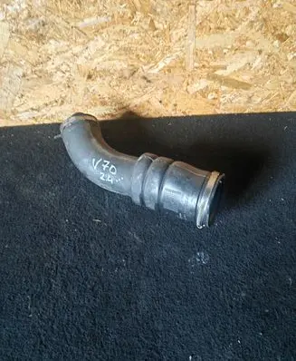 Volvo V70 Air intake hose/pipe 08692401