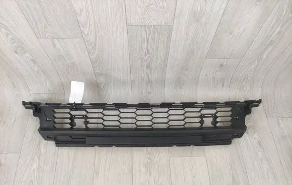 Skoda Kodiaq Front bumper lower grill 565853677F